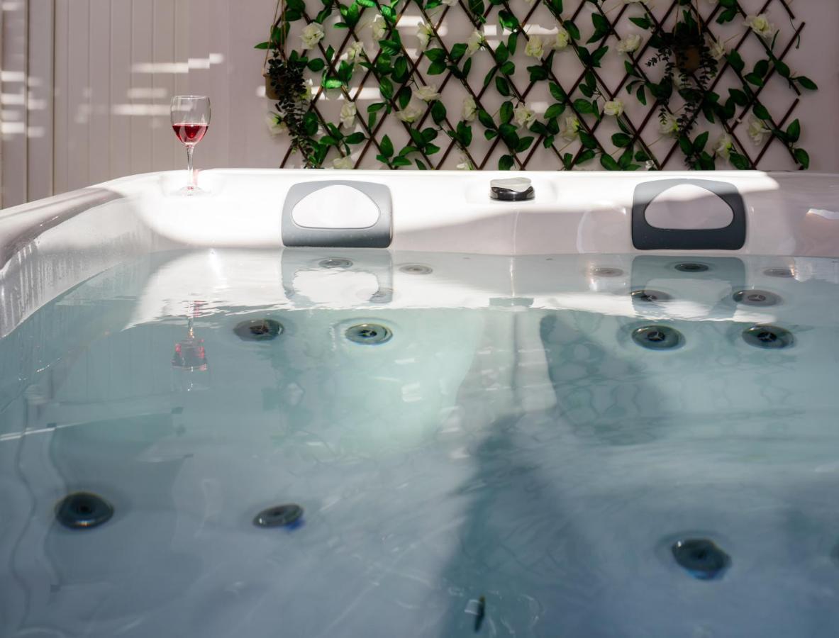 Heart Of Oia - Private House With Jacuzzi Apartment ภายนอก รูปภาพ
